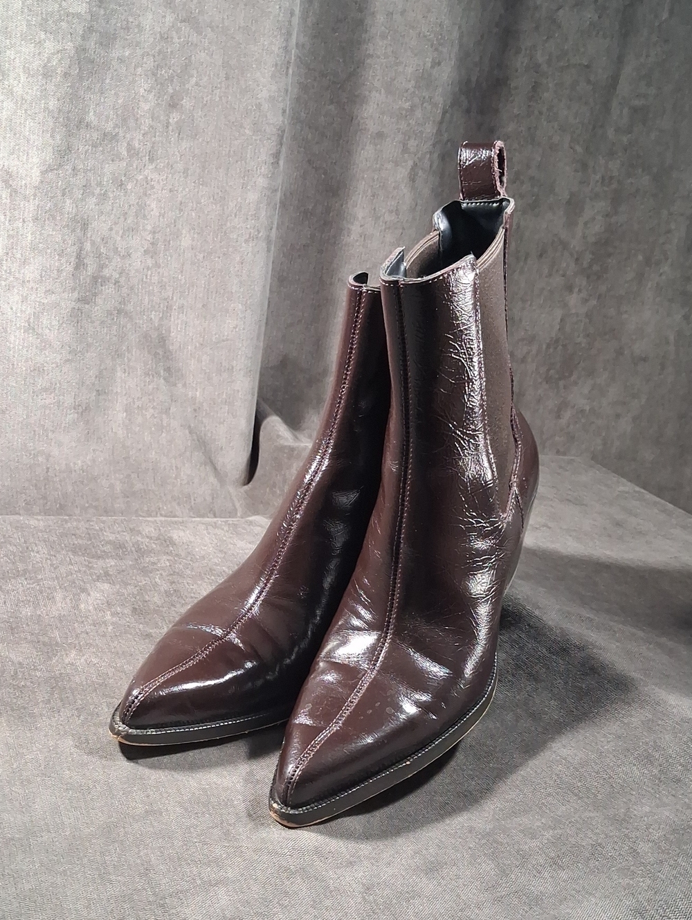 Shadie H2O Mulberry Patent Leather Ankle Boots Stacked Heel VG- US 8